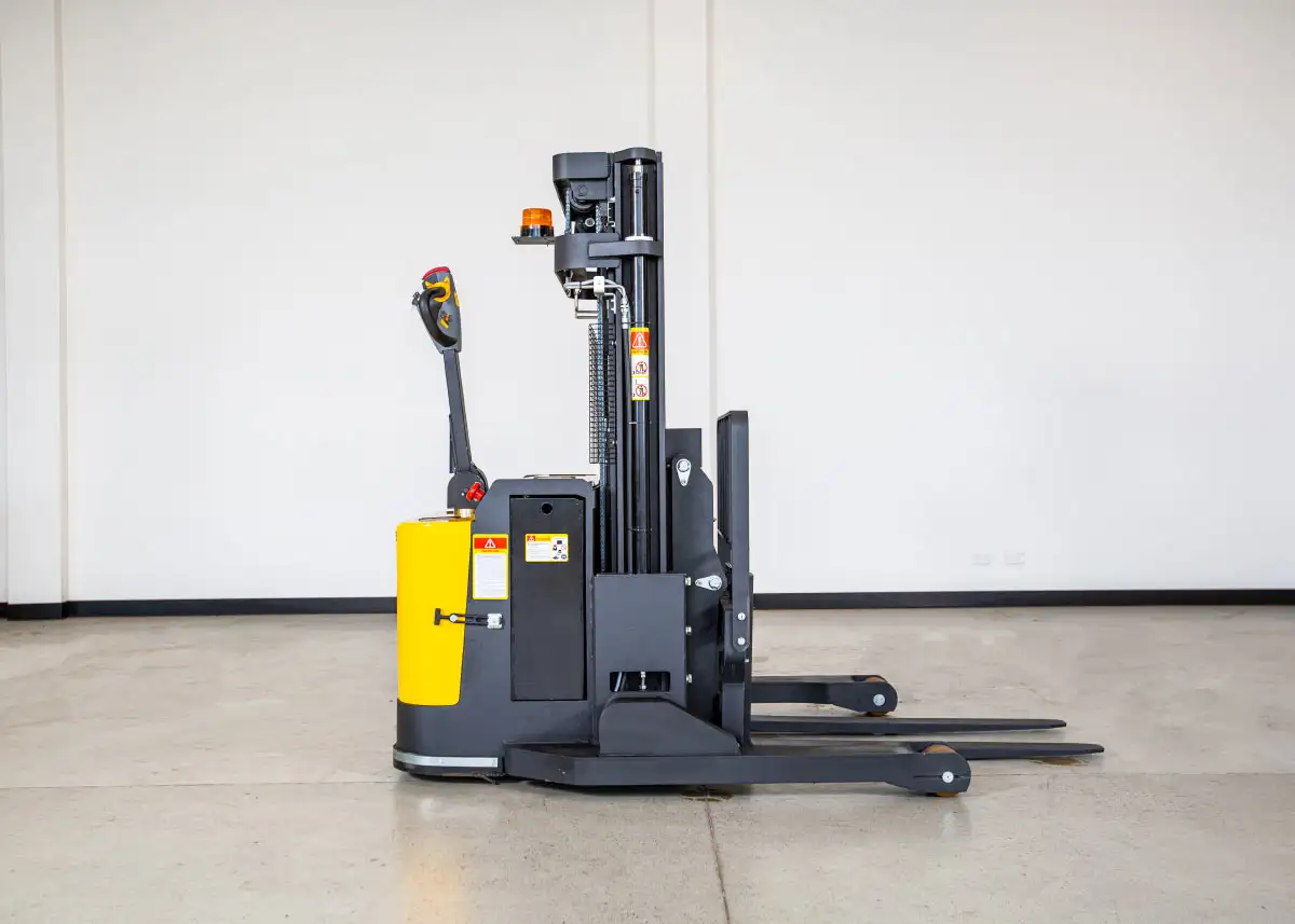 Walkie Reach Stacker Hire