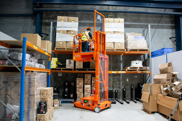 Dingli Gofer TT037 Electric Order Picker