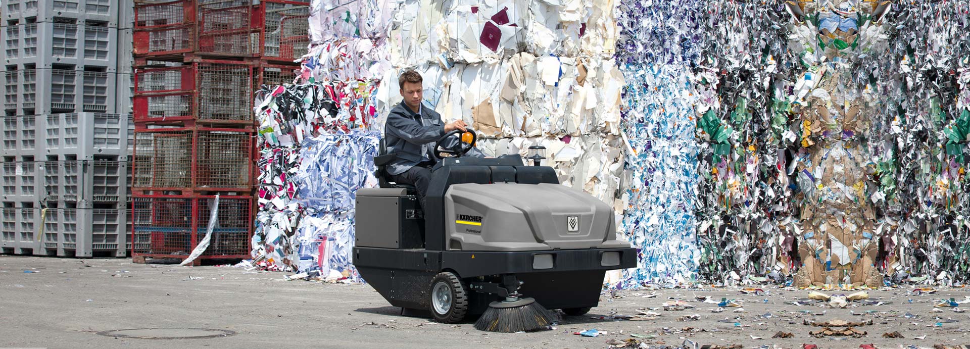 Karcher KM130300 Ride-On Vacuum Sweeper