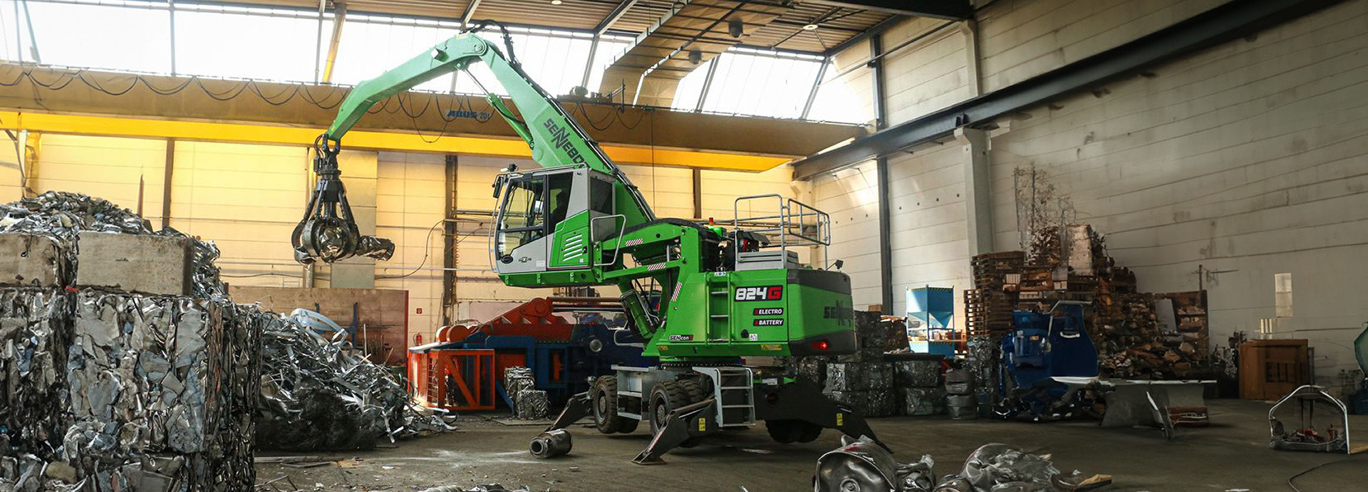 SENNEBOGEN 824 G Material Handler