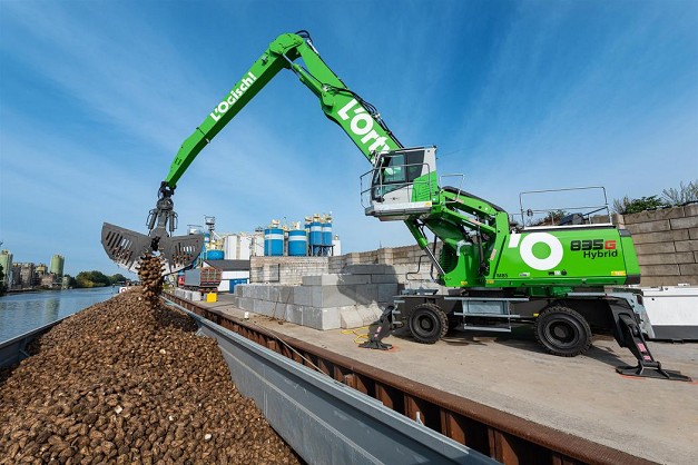 SENNEBOGEN 835 G Hybrid Material Handler