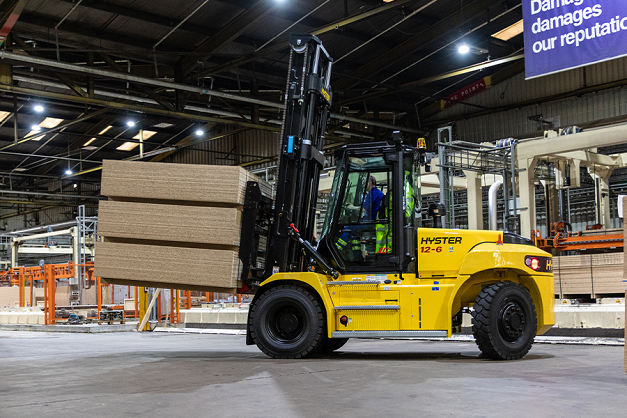 Hyster H8-18XD High Capacity Forklifts