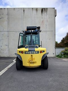 Used equipment: HYSTER H10XMS-6