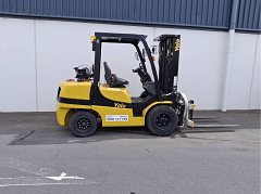 Used equipment: YALE GLP35MX
