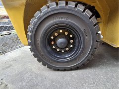 Used equipment: YALE GLP35MX