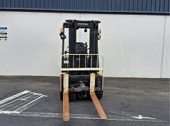 Used equipment: YALE GLP25UX