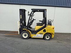 Used equipment: YALE GLP25UX