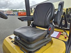 Used equipment: YALE GLP25UX