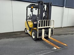Used equipment: YALE GLP25UX