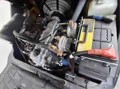 Used equipment: YALE GLP25UX