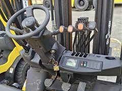 Used equipment: YALE GLP25UX