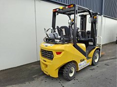 Used equipment: YALE GLP25UX