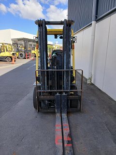 Used equipment: HYSTER H2.5XT