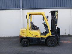 Used equipment: HYSTER H2.5XT