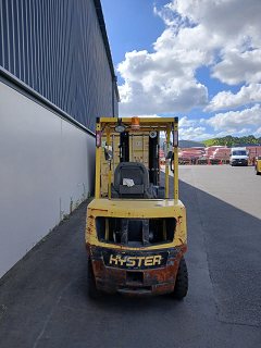Used equipment: HYSTER H2.5XT