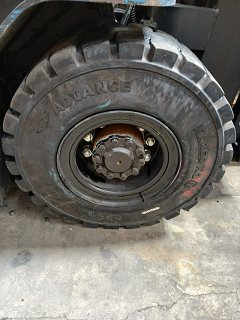 Used equipment: HYSTER J2.5UT