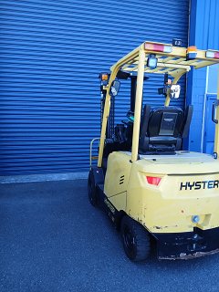 Used equipment: HYSTER J2.5UT