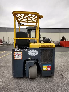 Used equipment: COMBILIFT CB3000