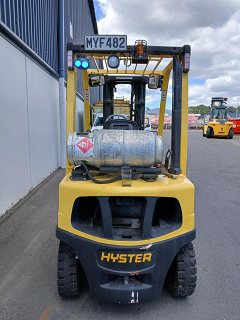 Used equipment: HYSTER H2.5FT